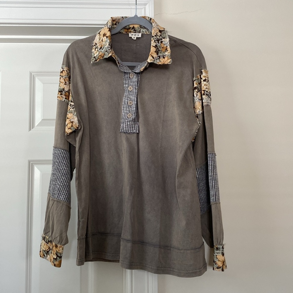 POL Oversized Collared Henley NWOT Iron Grey & floral - Size Small